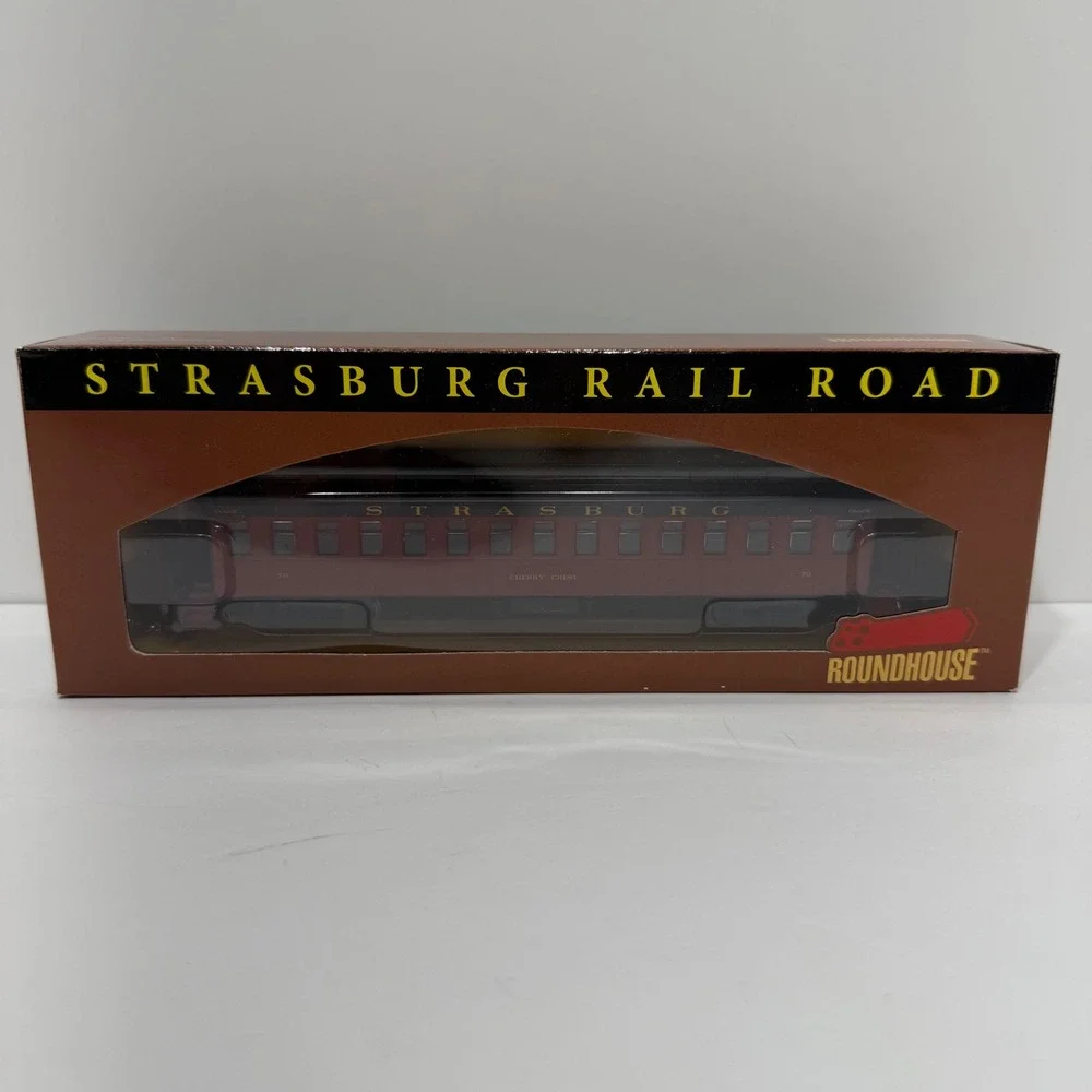 Roundhouse Strasburg Rail Road Coach-Cherry Crest #70 HO Scale Model Train 99254